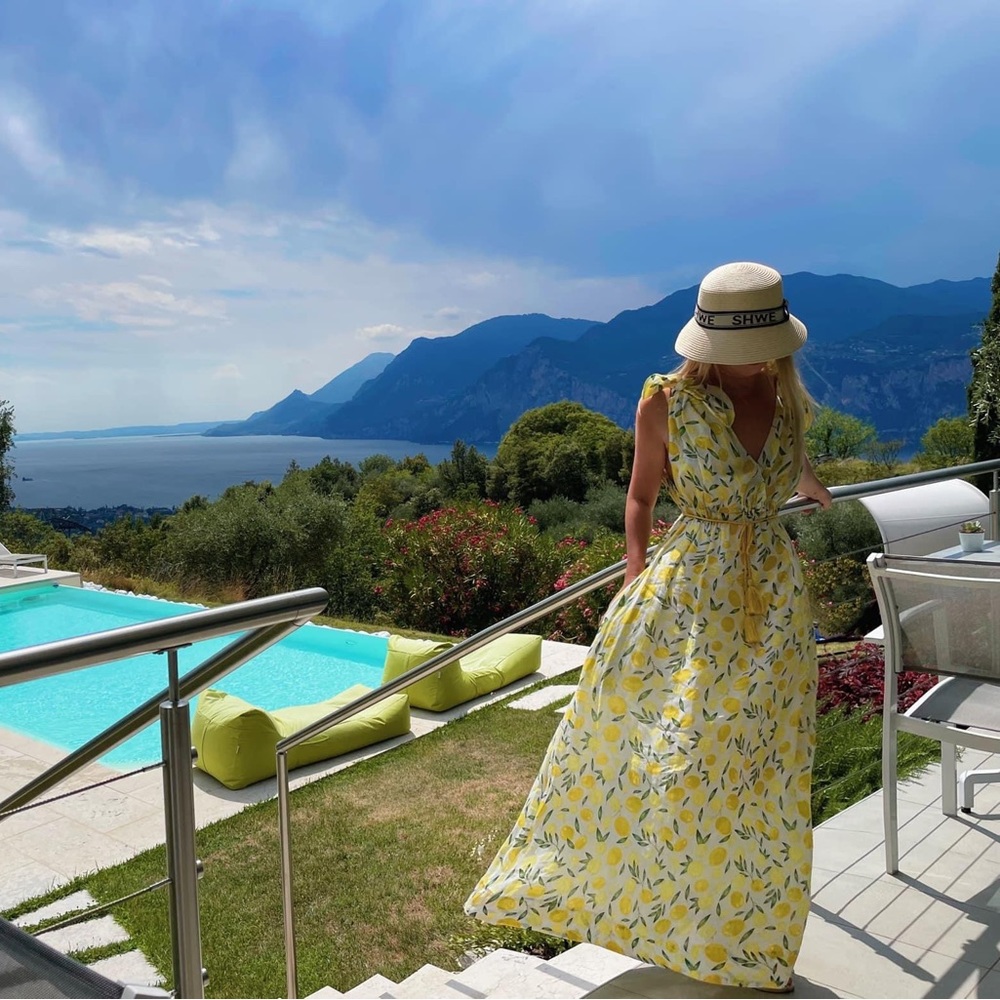 Lemon Print Vacation Low Back Vneck Maxi Dress
